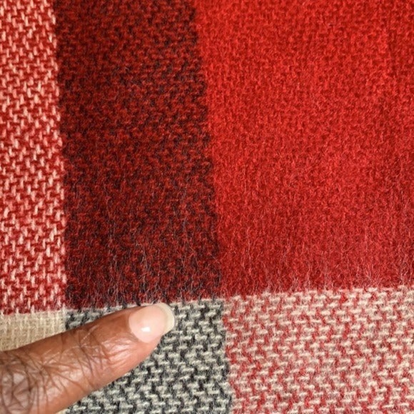 A&O 100% acrylic Red White Black Yellow Shawl Wrap Throw Plaid Print - Picture 6 of 8